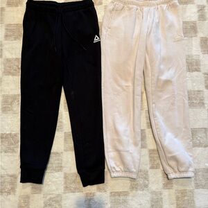 Reebok Black and Cream Women's Jogger Set